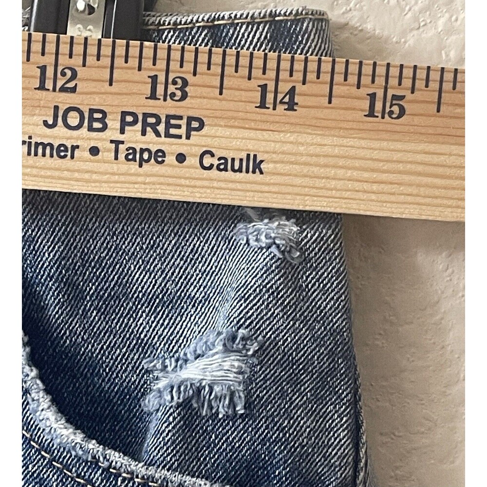 LOVE TREE DENIM JEAN SHORTS SIZE M FRAYED DISTRESSED (see pics for measurements) - Picture 9 of 10